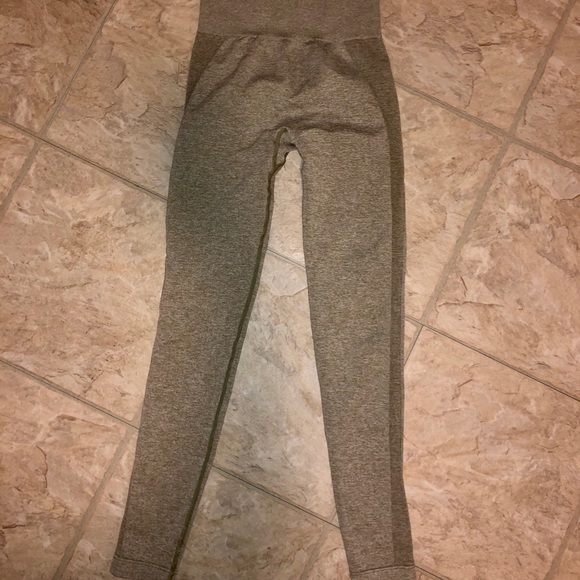 ❌ SOLD Gymshark High Waisted Flex - Picture 2 of 3